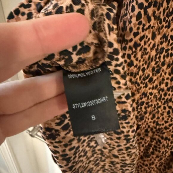 Tuckernuck Pomander Place Leopard Carlota Peplum Puff Sleeve Top Size Small - Picture 5 of 6